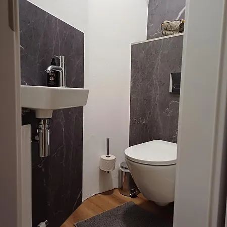 Apartmán Ruhige Stadtwohnung, 70 M2 *